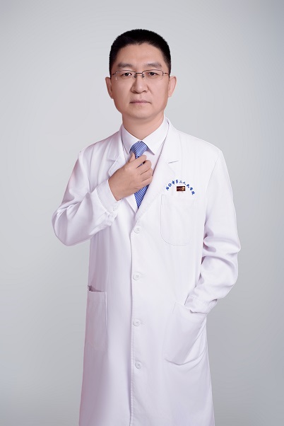 翟宝伟.jpg